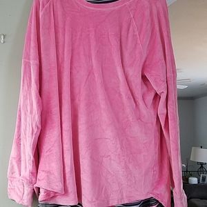 CuddlDuds Velour PJ's climate right